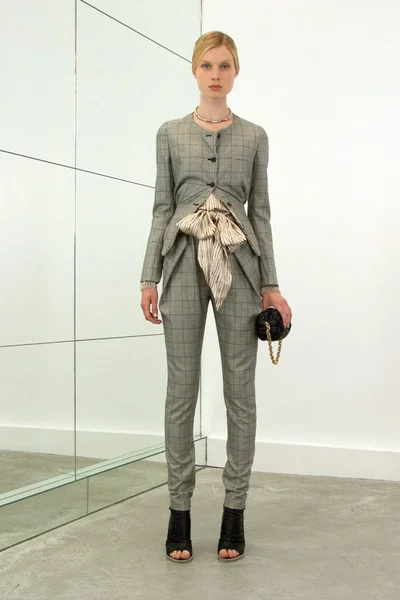 Look 9